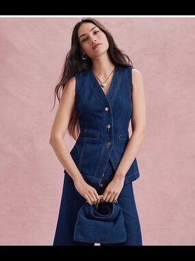 LOFT Denim Vest in Classic Rinse Wash